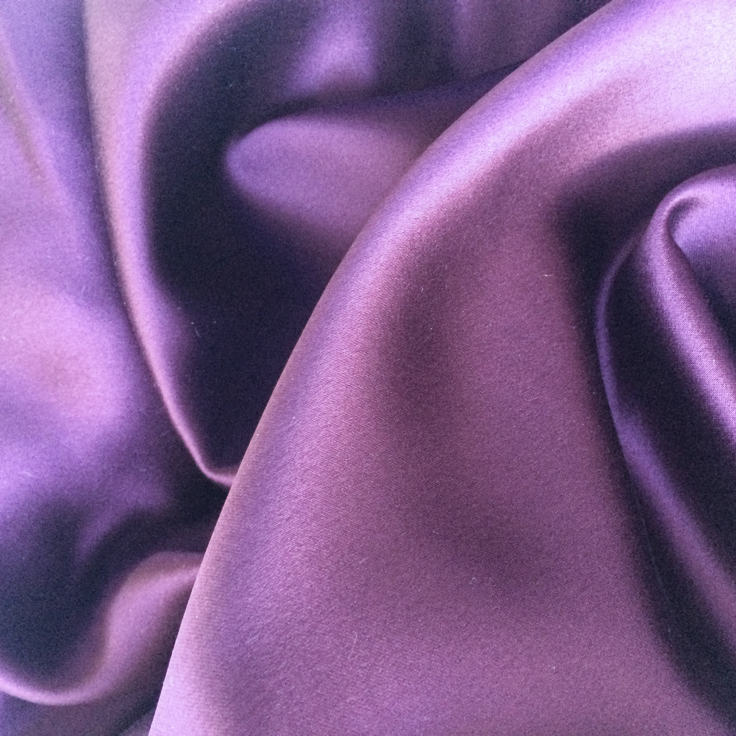 HEAVY SATIN