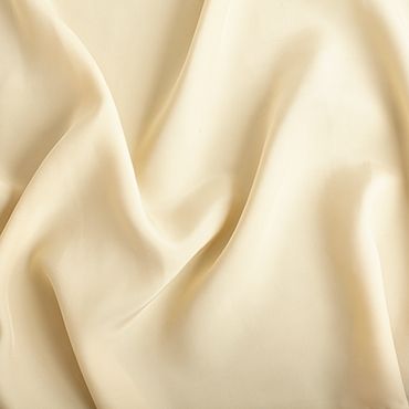 Hammered Silk Satin in Ivory